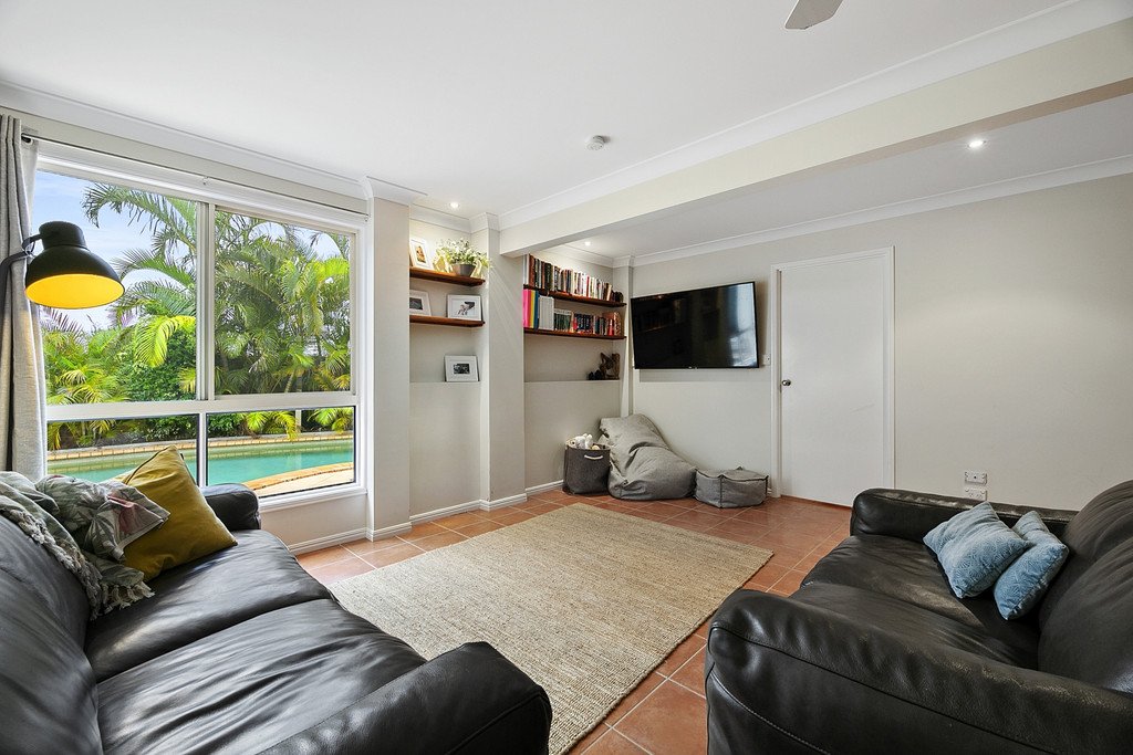 22 Tipuana Drive ELANORA 18