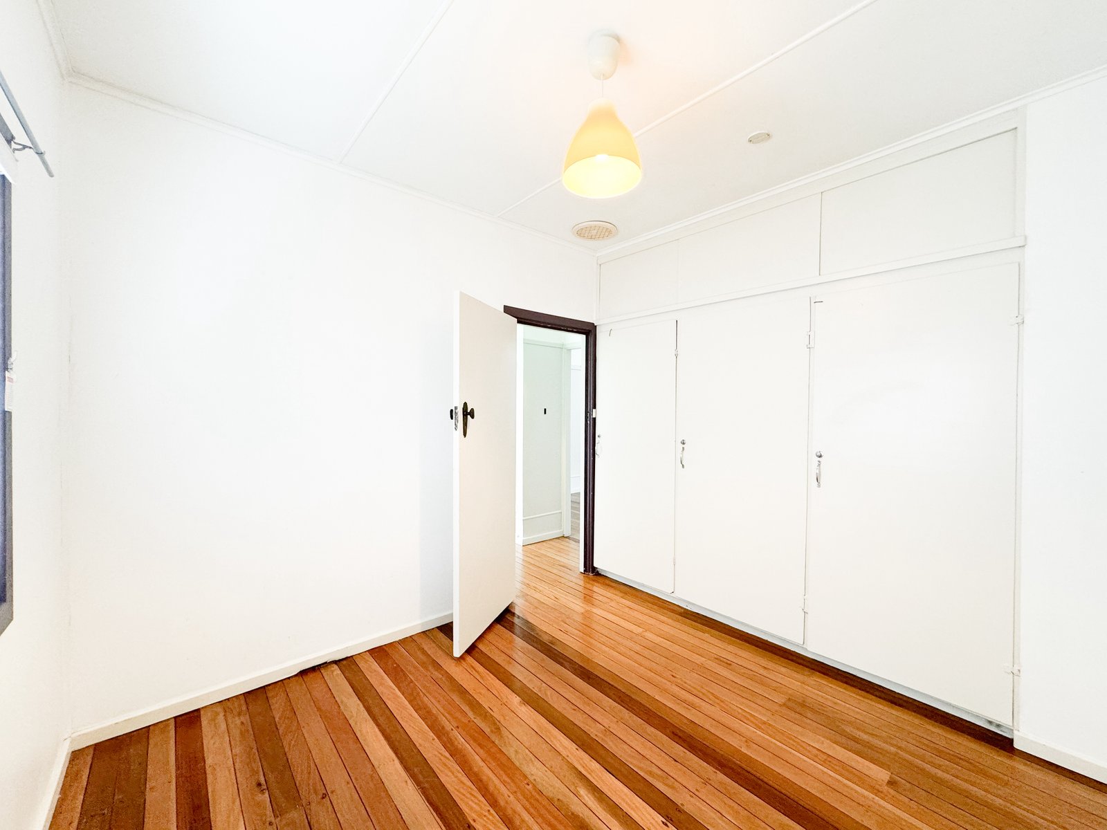 22 Tomaree Road SHOAL BAY 9