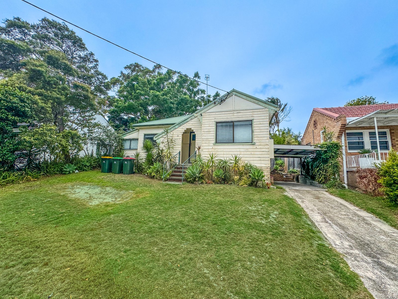 22 Tomaree Road SHOAL BAY 14