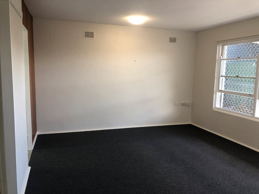 2/2 Tomaree Street NELSON BAY 2