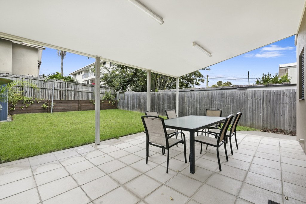 22 Twenty Third Ave  PALM BEACH 16