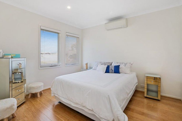 Gallery: 22 Ulladulla Street