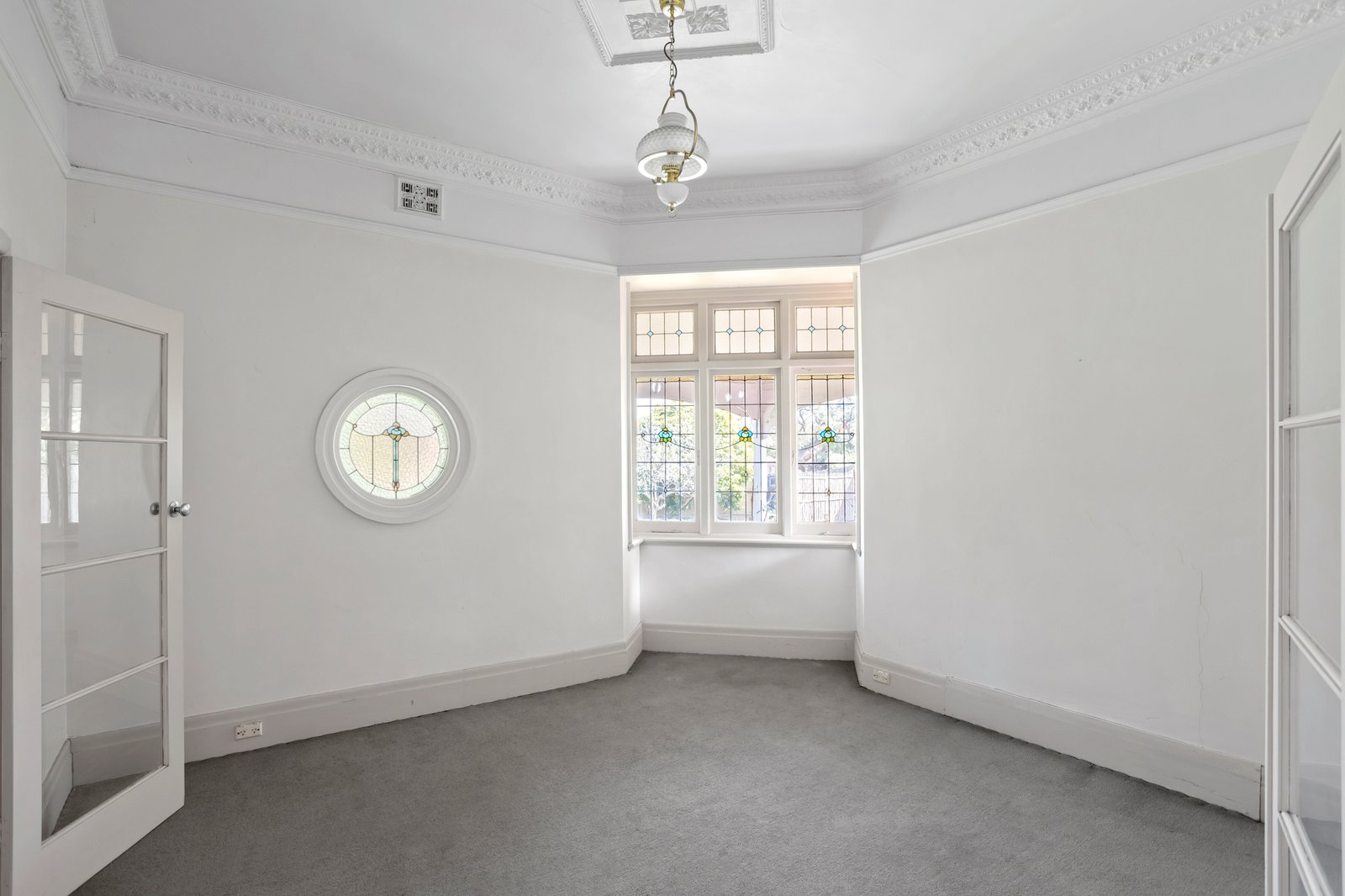 Real Estate and Property in 22 Venus Street, Caulfield South, VIC