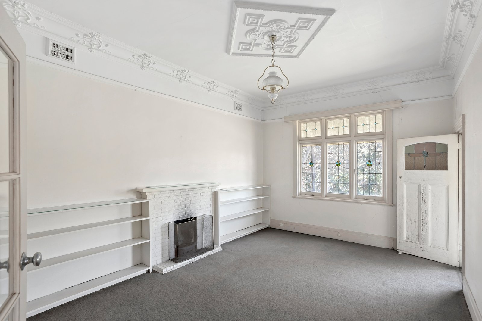 Real Estate and Property in 22 Venus Street, Caulfield South, VIC