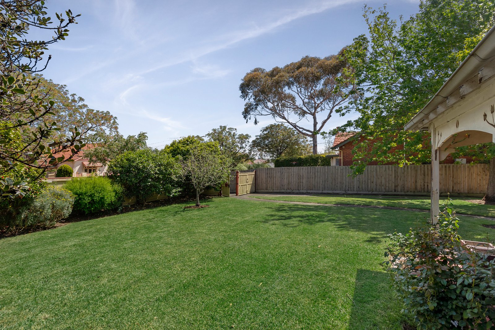 Real Estate and Property in 22 Venus Street, Caulfield South, VIC