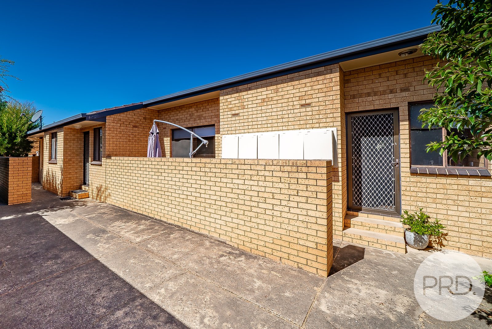 2/2 Vestey Street WAGGA WAGGA 2