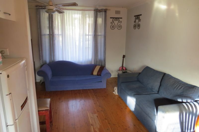 2/2 Victor Parade SHOAL BAY 3