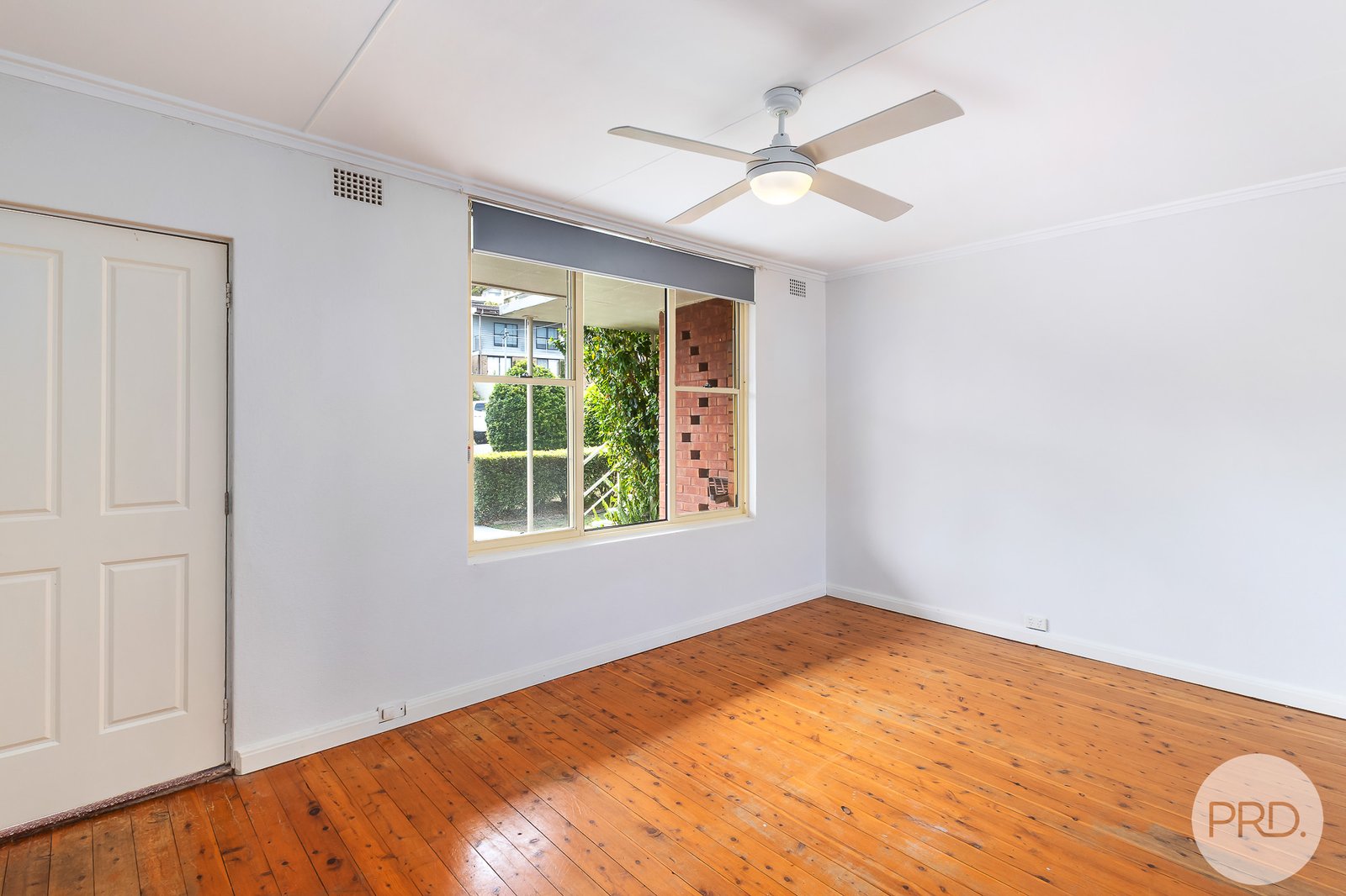 2/2 Victor Parade SHOAL BAY 10