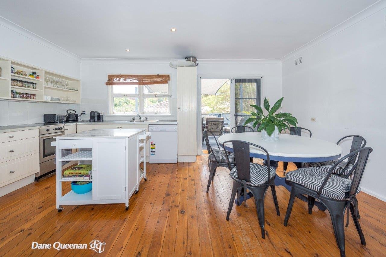 22 Victor Parade SHOAL BAY 8
