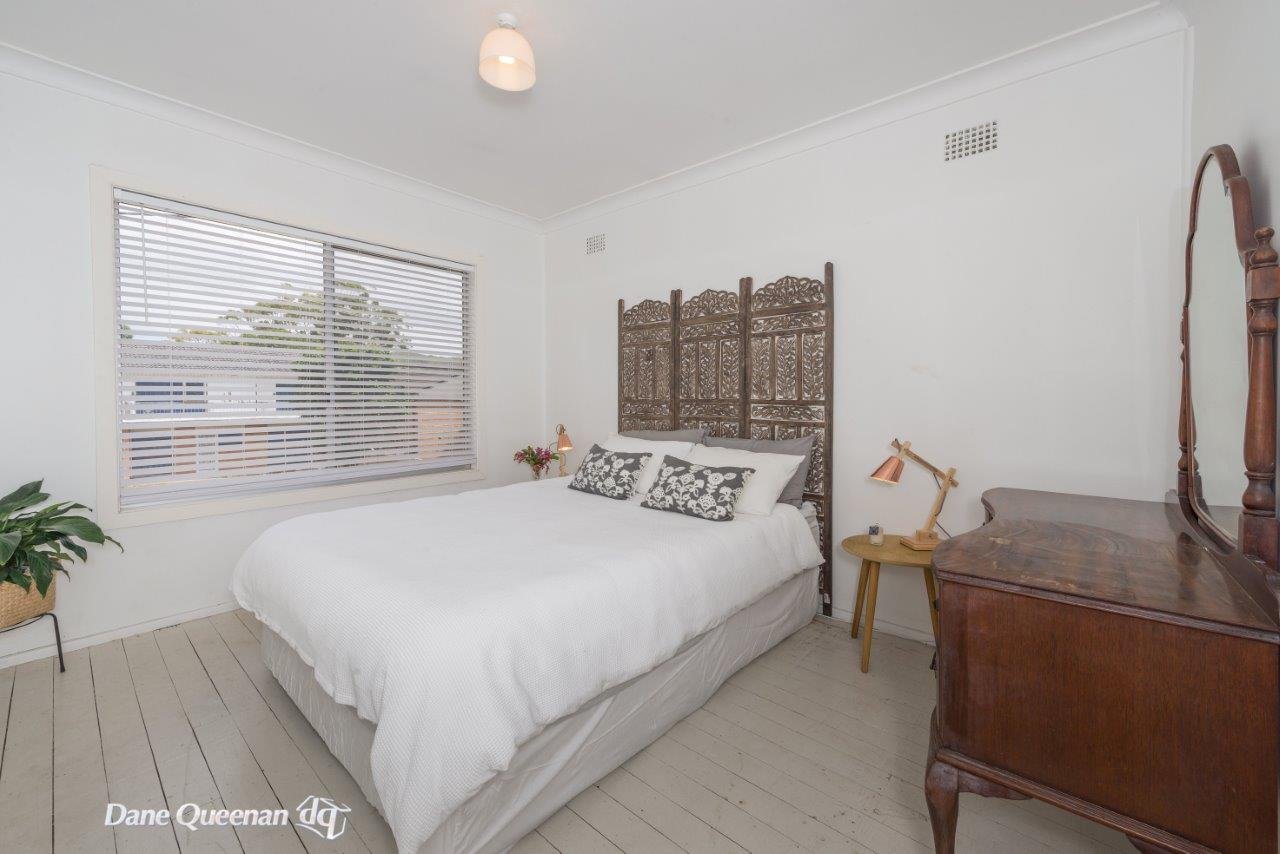 22 Victor Parade SHOAL BAY 21