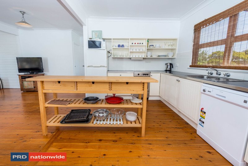 22 Victor Parade SHOAL BAY 7