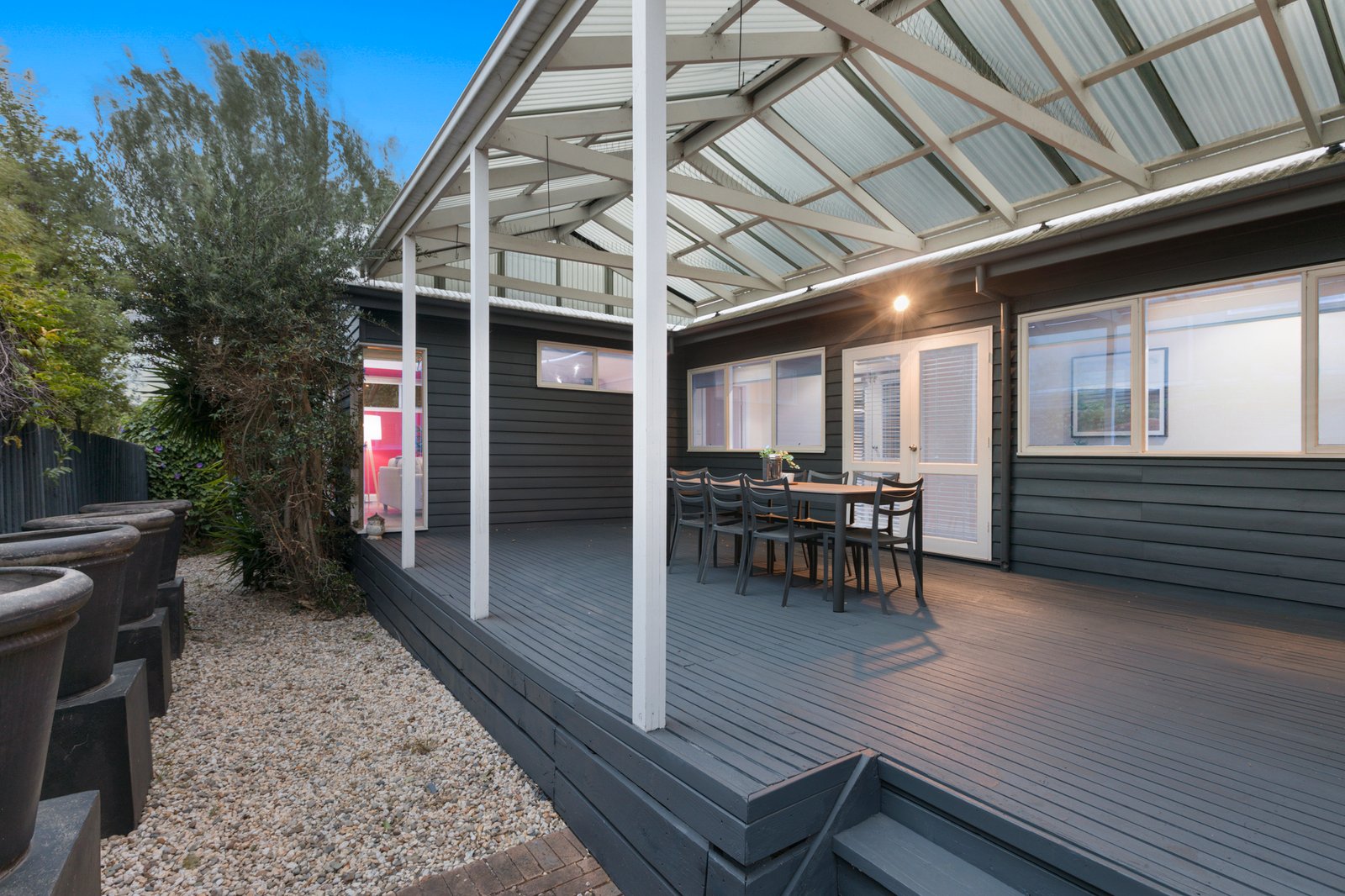 Gallery: 22 View Street