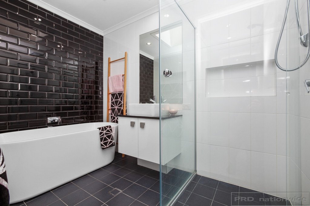 22 Vine Street CHISHOLM 14