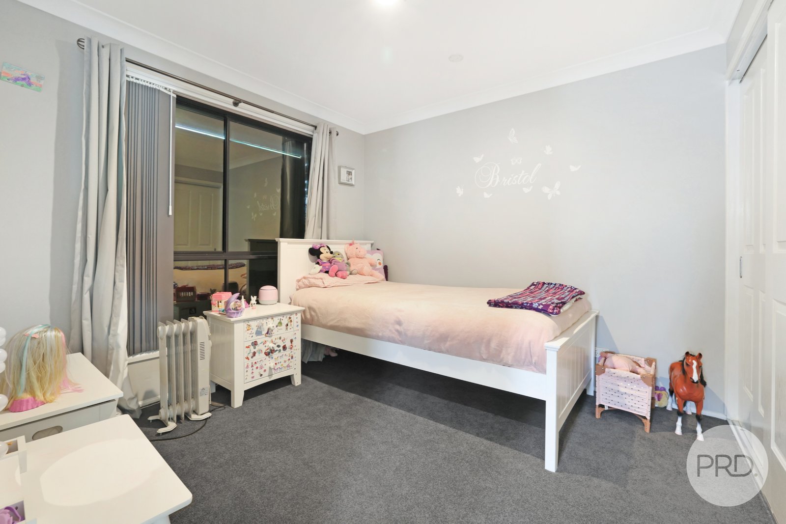 22 Warburton Drive TAMWORTH 14