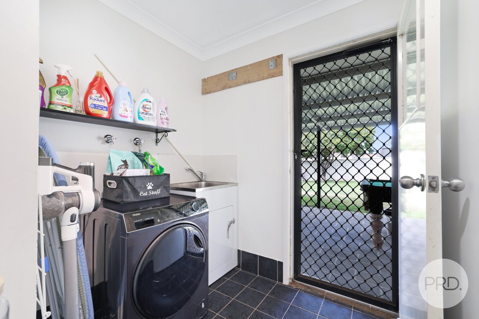 22 Warburton Drive TAMWORTH 17