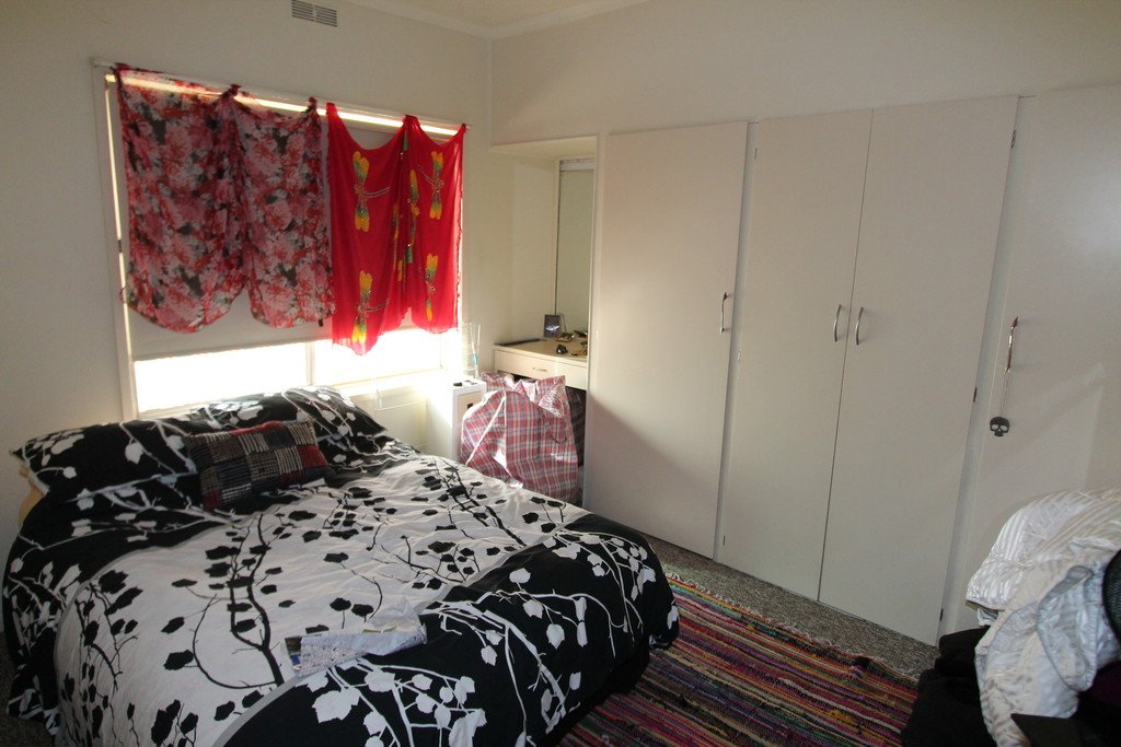 2/2 Warratta Avenue DELACOMBE 2