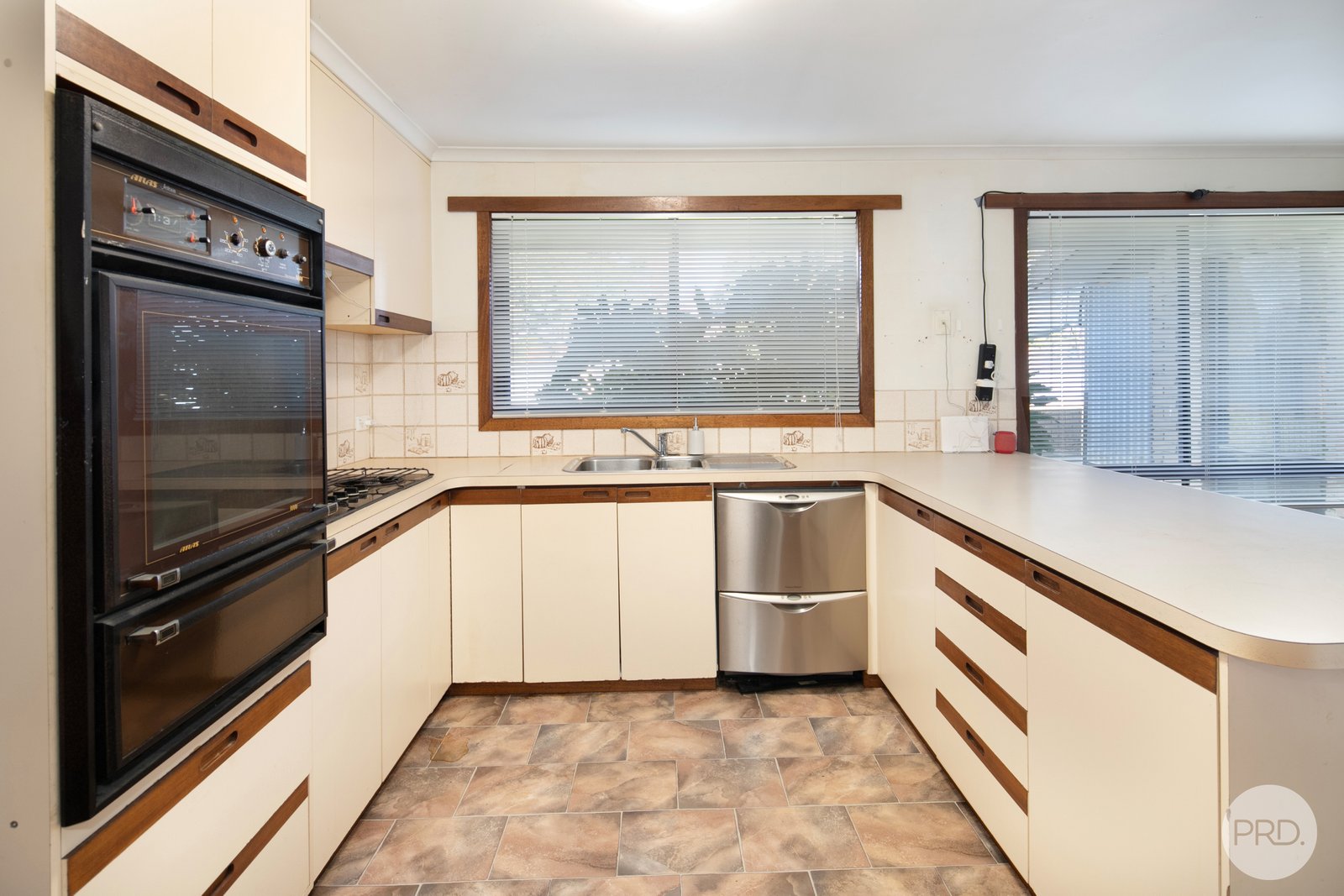 22 Warrina Drive DELACOMBE 5