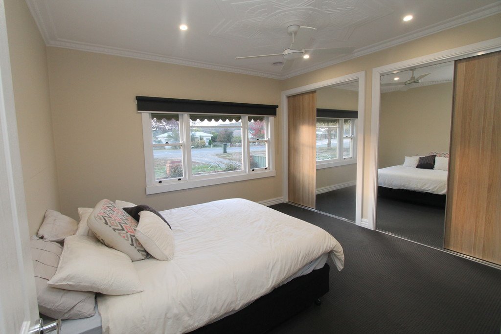 22 Water Street BROWN HILL 4