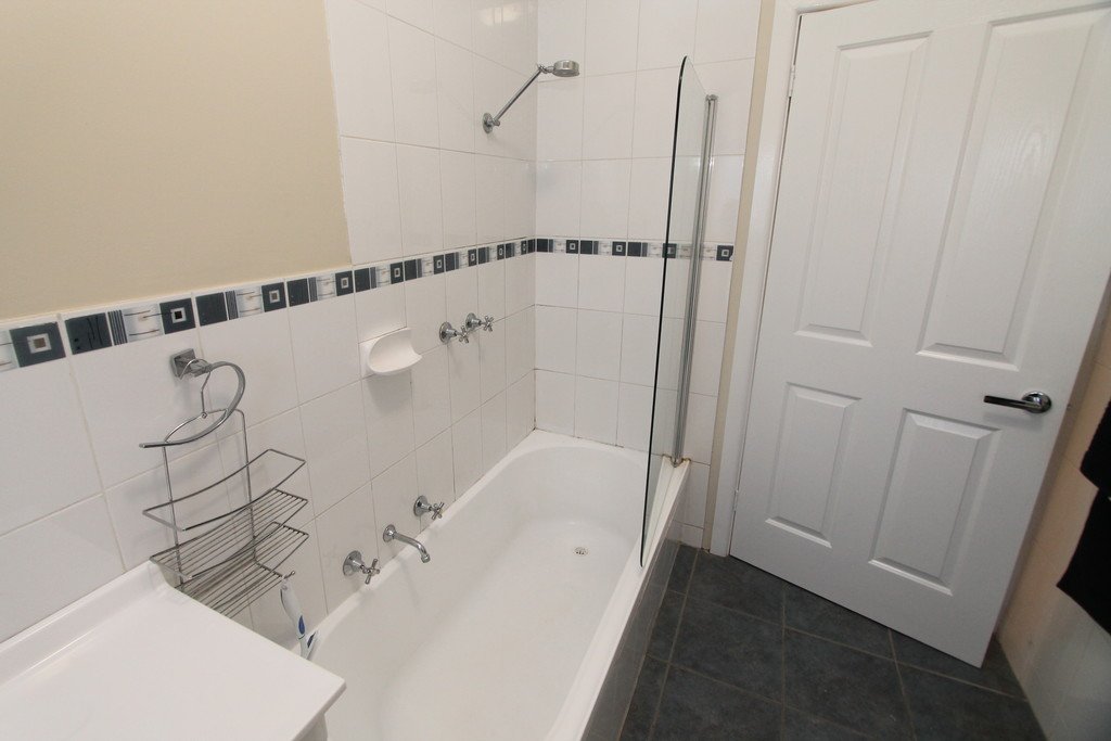 22 Water Street BROWN HILL 9