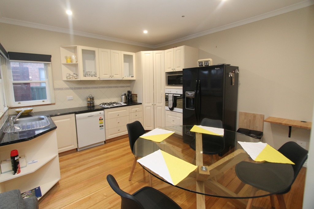 22 Water Street BROWN HILL 12