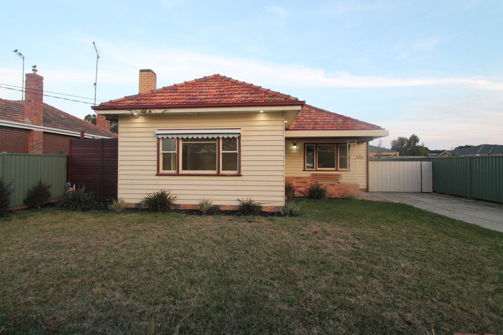 22 Water Street BROWN HILL 22