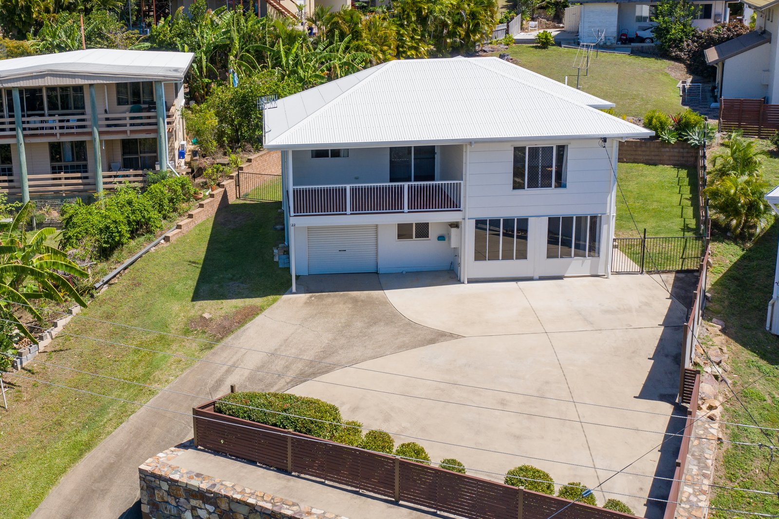 22 Waterson Way AIRLIE BEACH 7