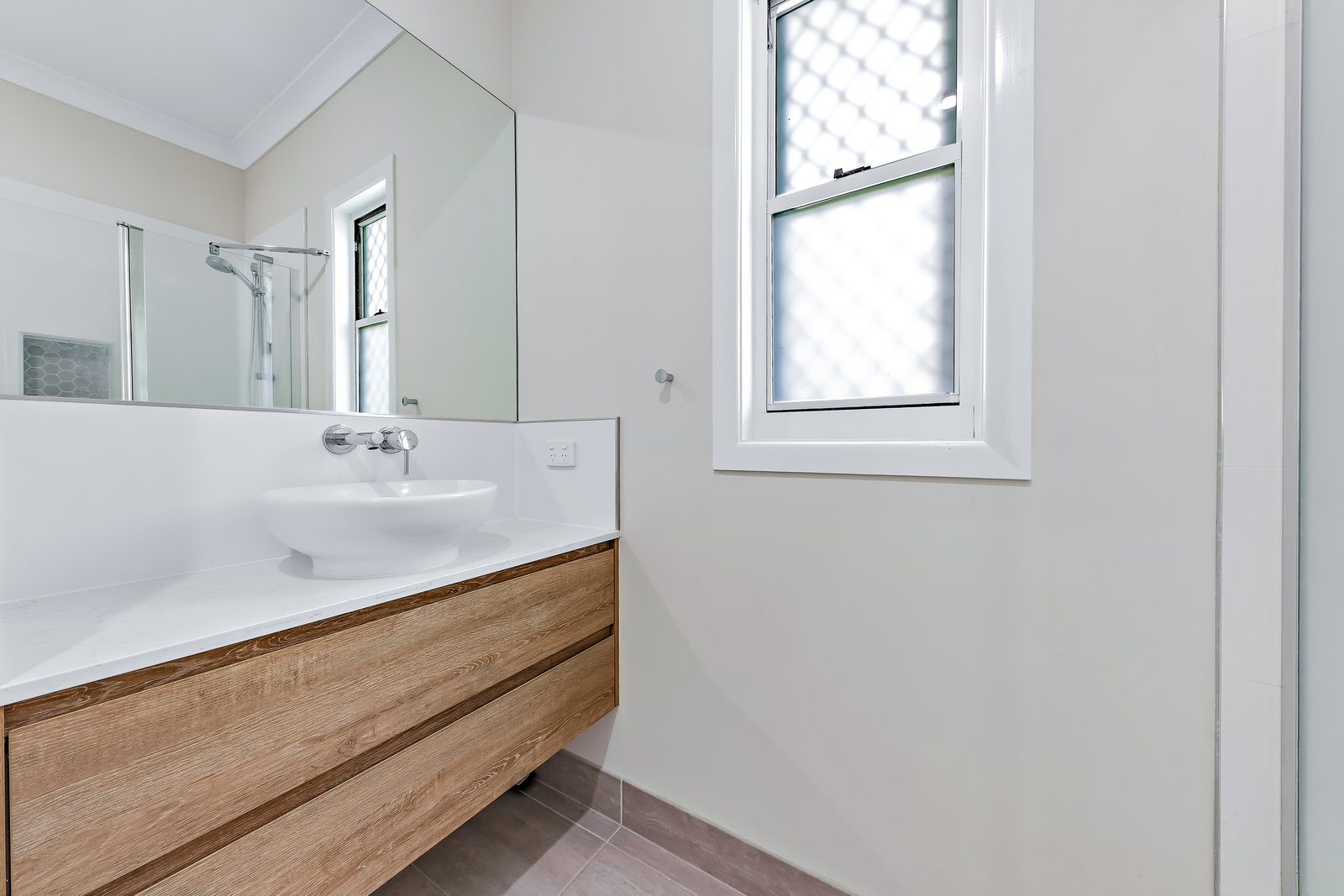 22 Waterson Way AIRLIE BEACH 20