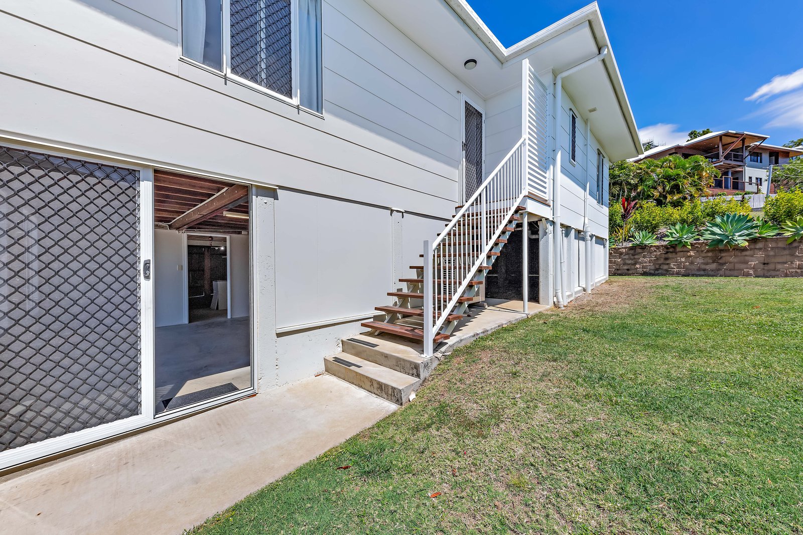 22 Waterson Way AIRLIE BEACH 22