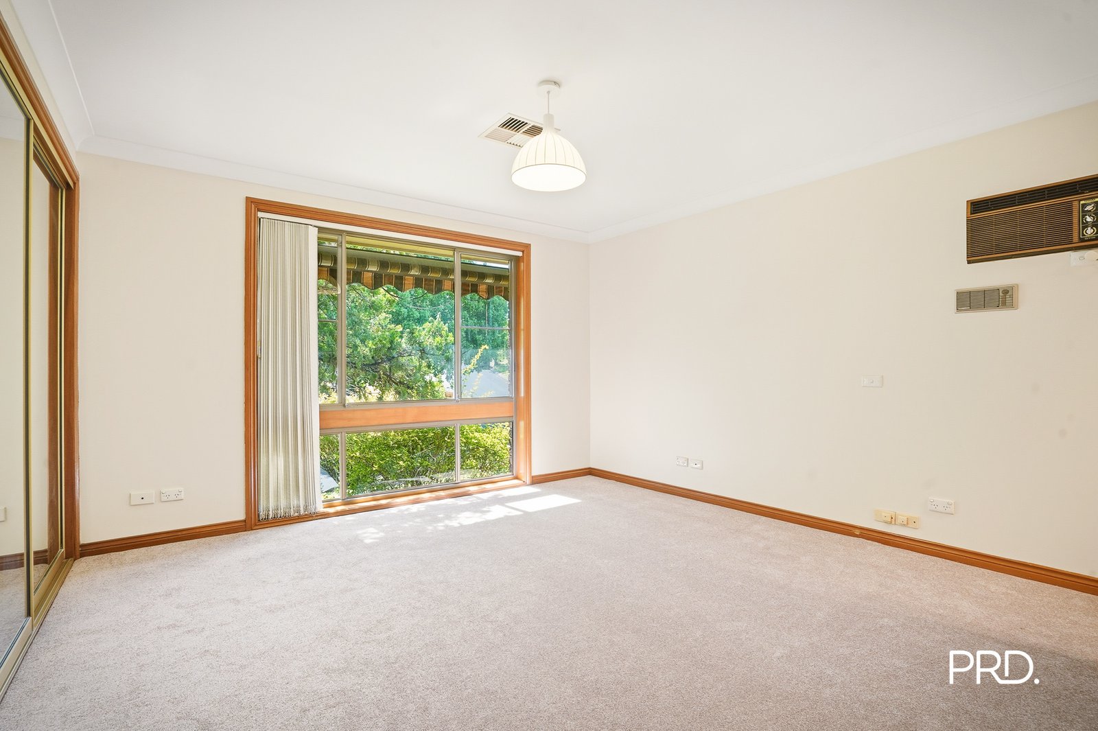 22 Watson Dr  Penrith 4