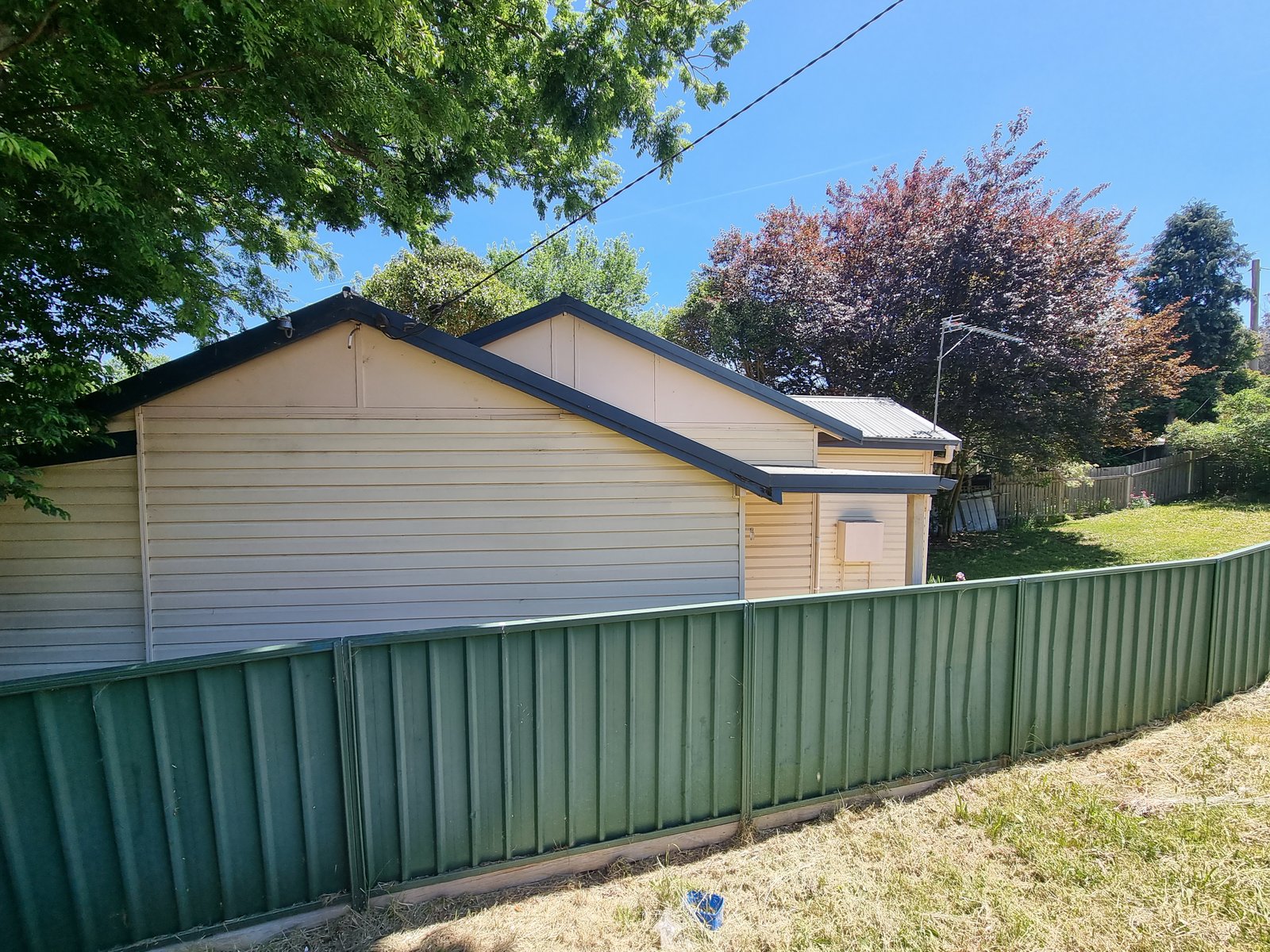 22 Wattle Avenue CAPTAINS FLAT 6