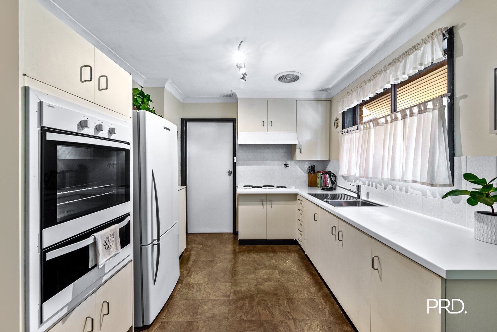 22 Wembley Avenue CAMBRIDGE PARK 6