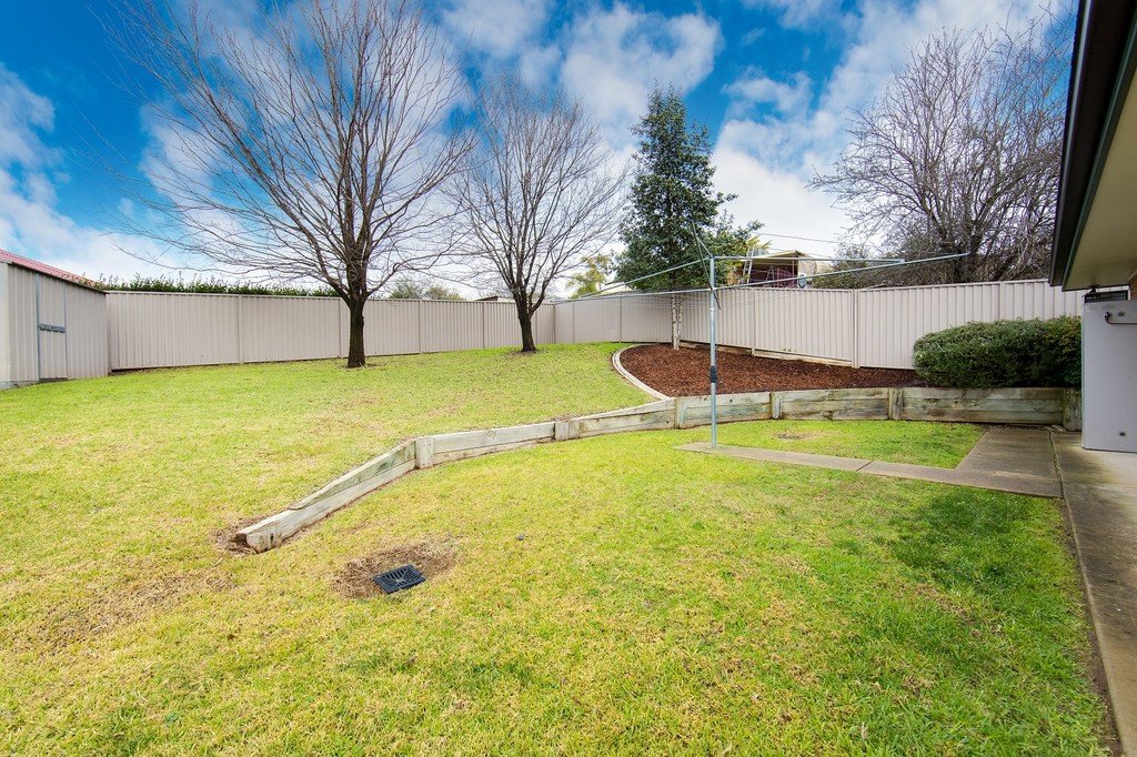 22 Whernside Drive WODONGA 2