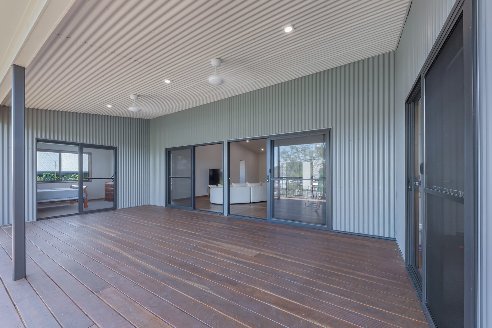 22 Whitehaven Cres  CANNONVALE 5