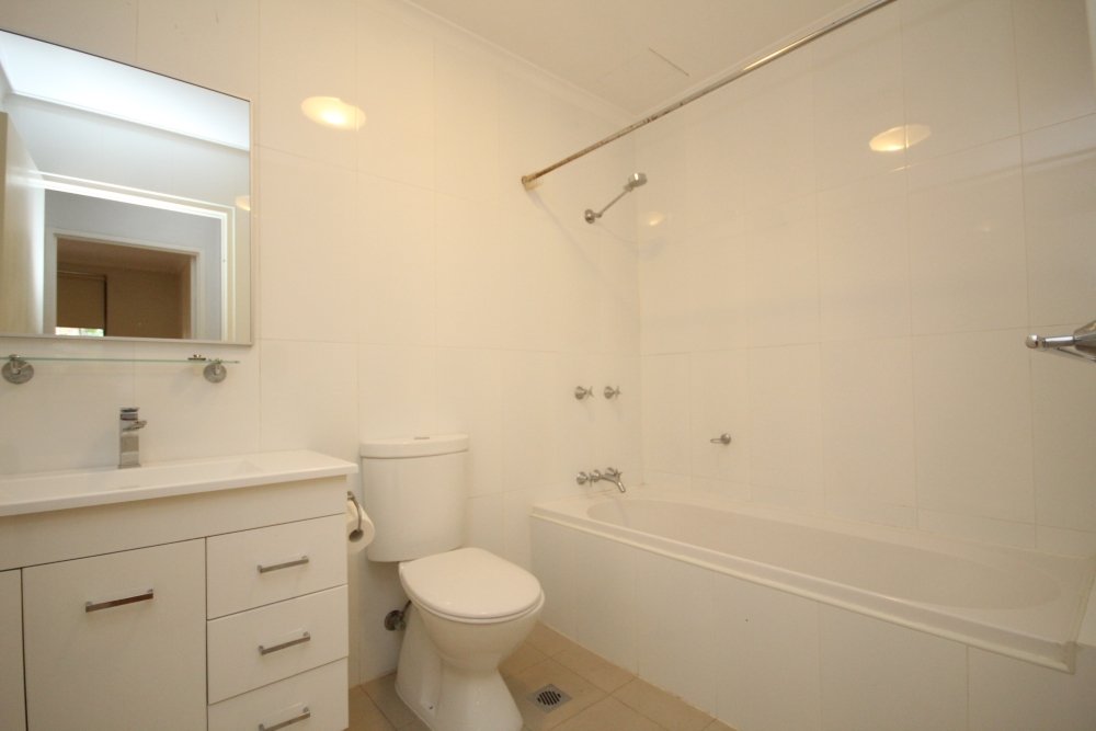 2/2 Williams Parade DULWICH HILL 5