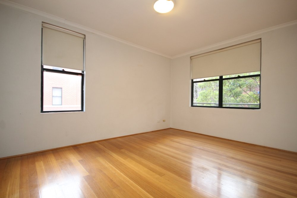 2/2 Williams Parade DULWICH HILL 3