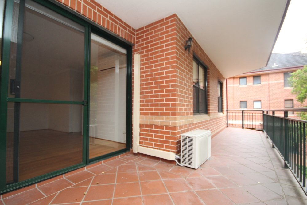 2/2 Williams Parade DULWICH HILL 6