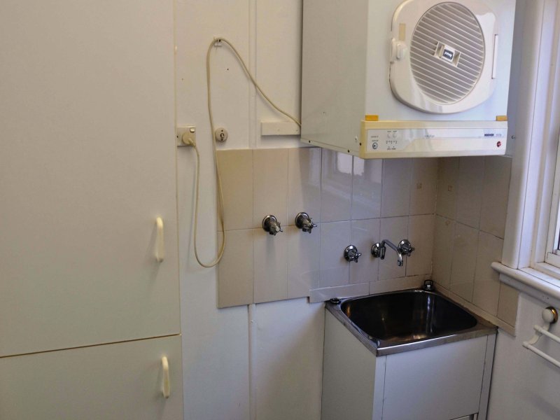 22 Wiruna Crescent NARWEE 9