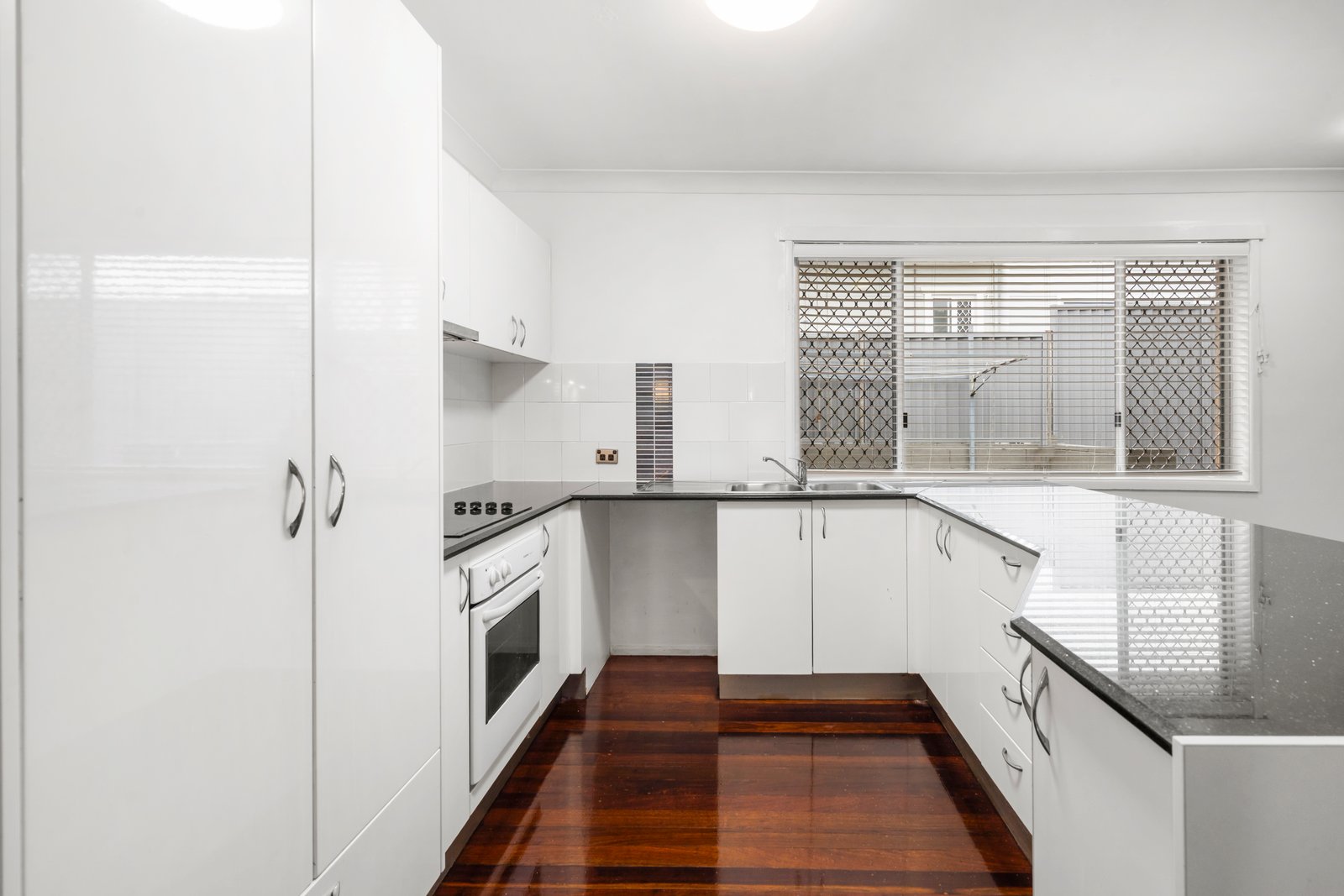 2/2 Wommin Bay Road KINGSCLIFF 4