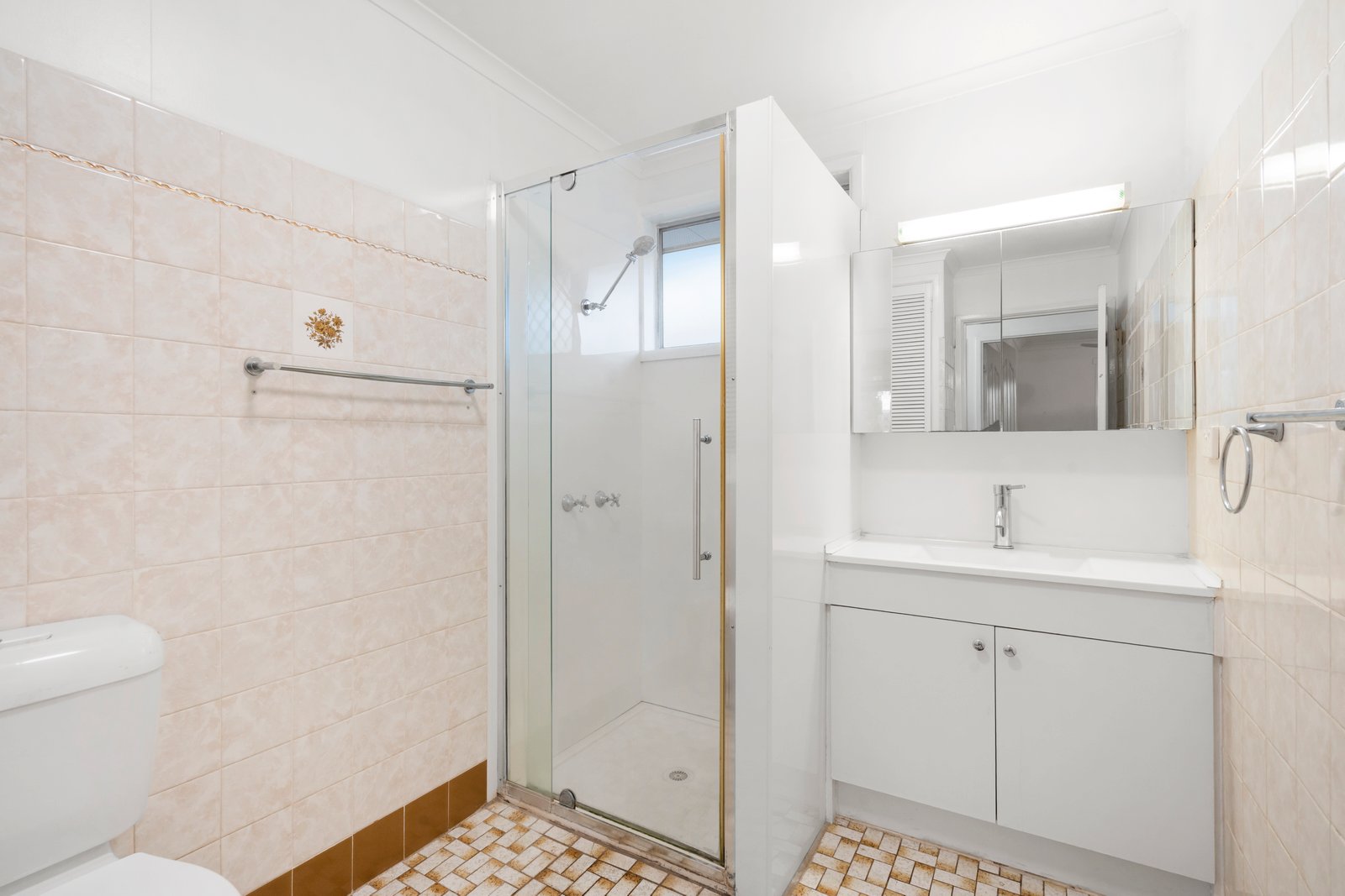 2/2 Wommin Bay Road KINGSCLIFF 6