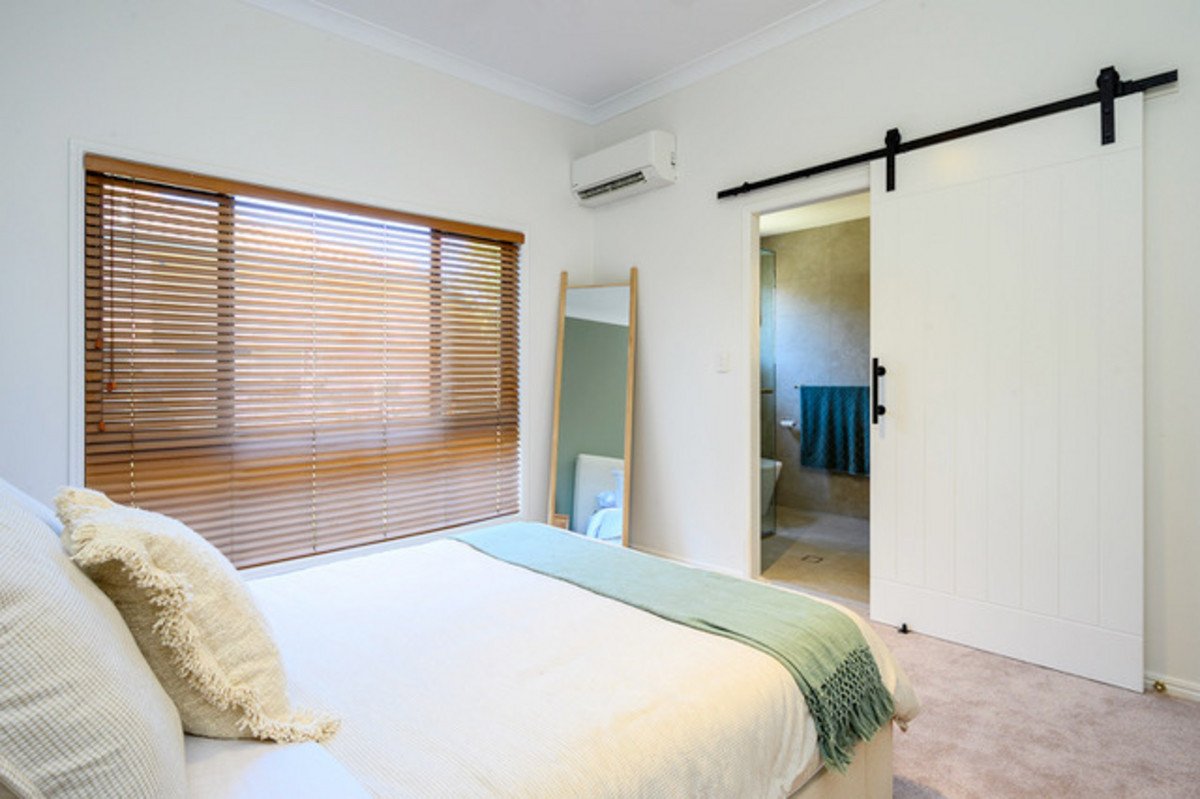 22 Wonga Street Burleigh Heads 12