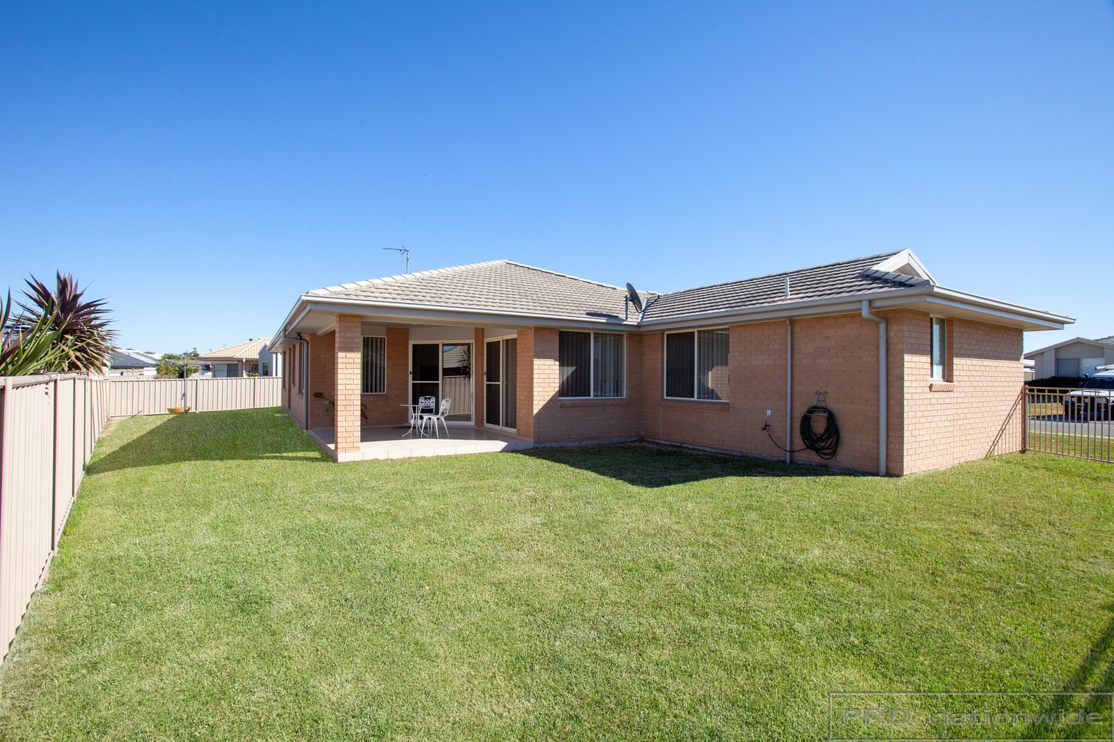 22 Woodhurst Street LARGS 18