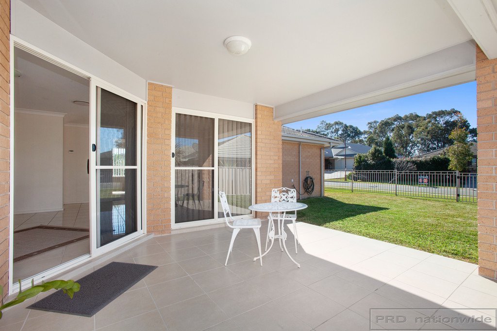 22 Woodhurst Street LARGS 8