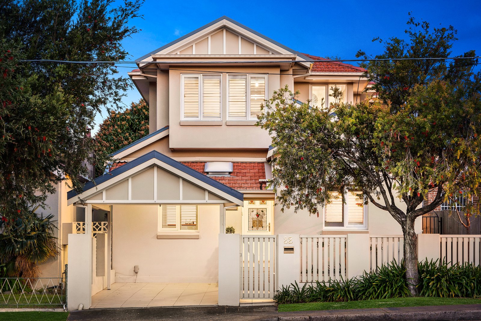 22 Woolcott Street EARLWOOD 1