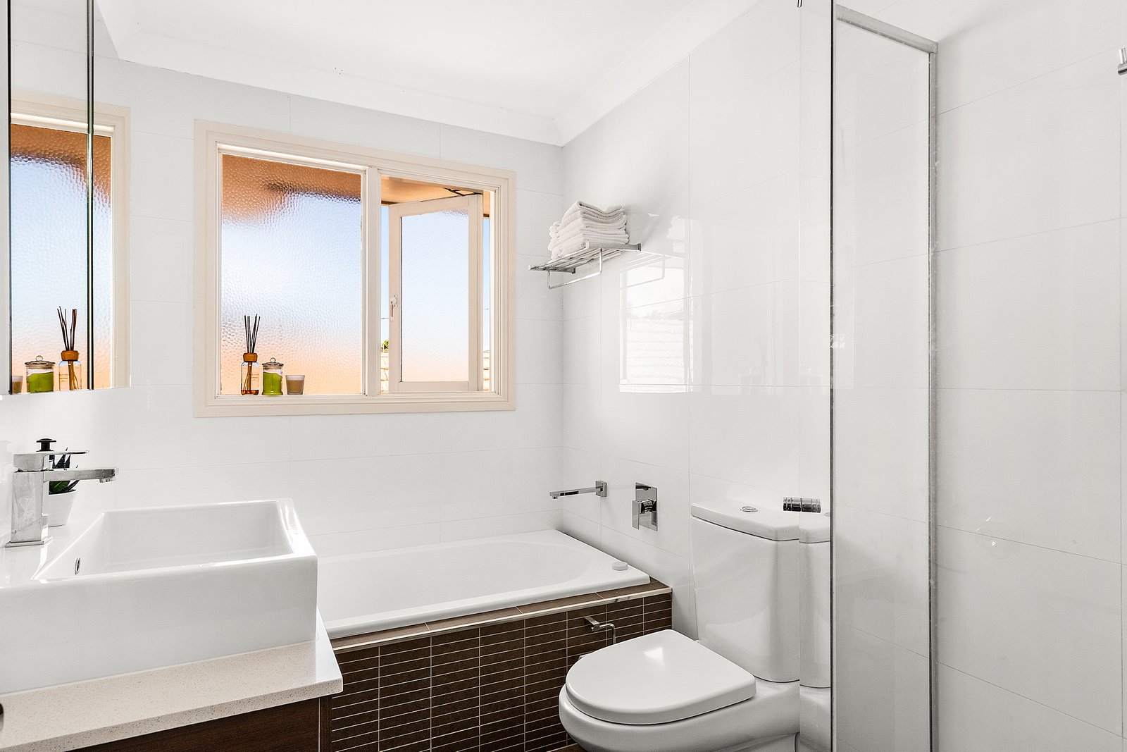 22 Woolcott Street EARLWOOD 9