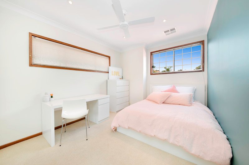 22 Yarra Road PHILLIP BAY 11