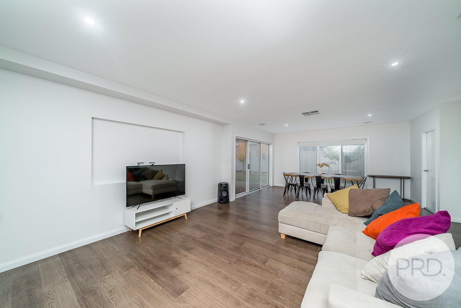 22 Yenda Avenue GOBBAGOMBALIN 7