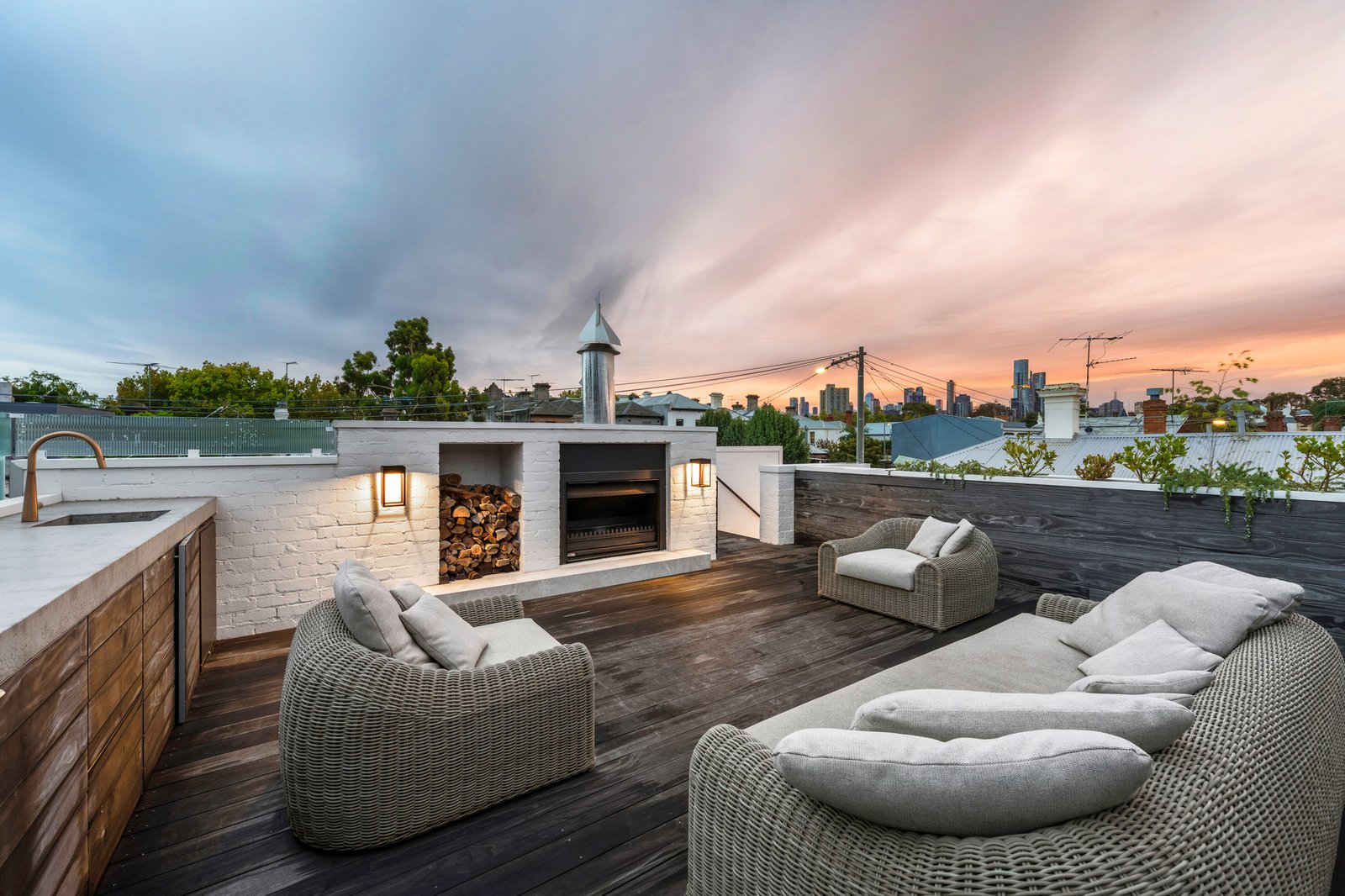 22 Young Street, Albert Park, 3206