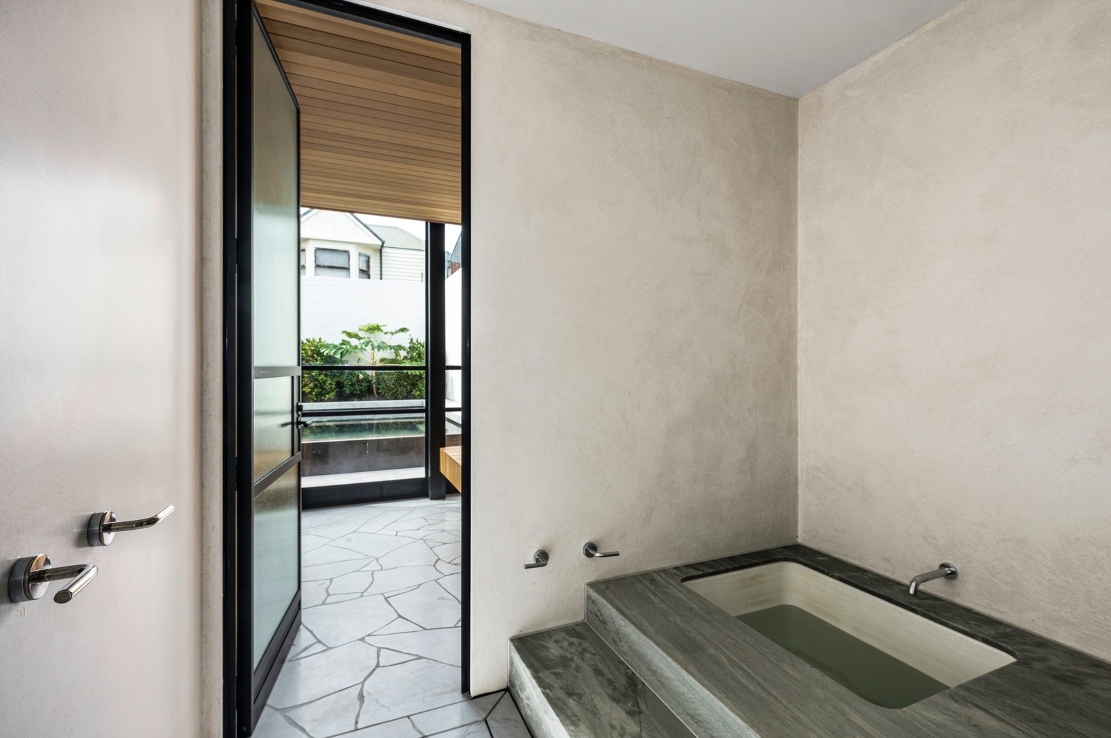 22 Young Street, Albert Park, 3206