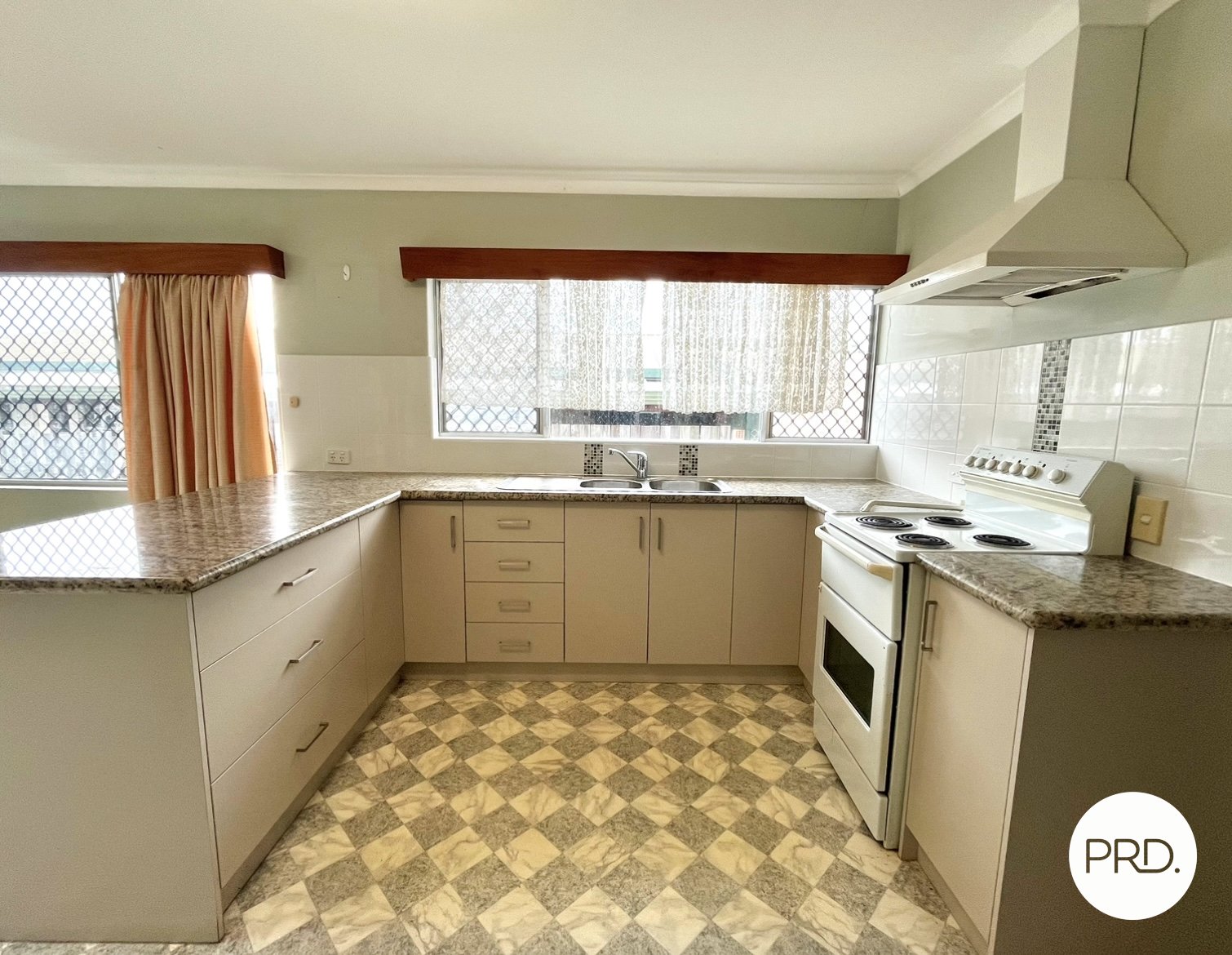 22 Yukana Street BOYNE ISLAND 3