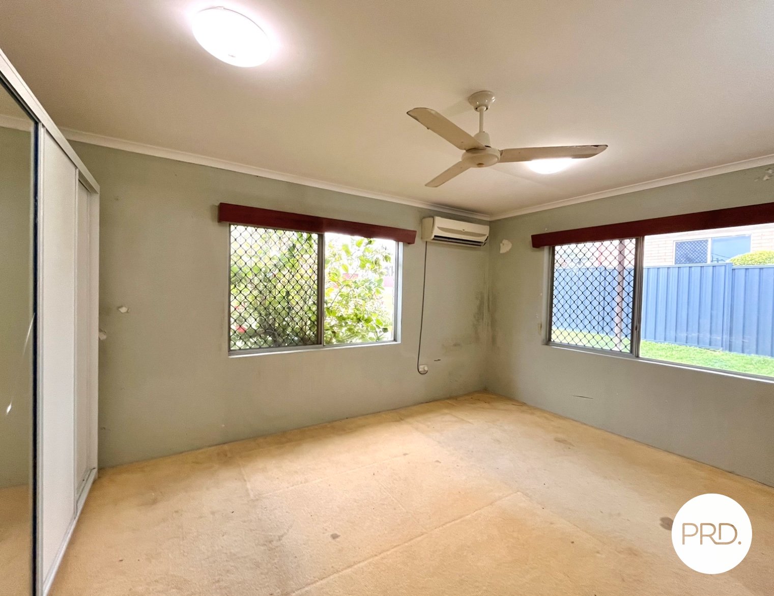 22 Yukana Street BOYNE ISLAND 9